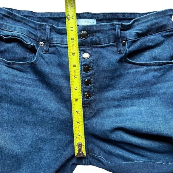 Good American Good Legs Skinny Jeans with Button Fly in Medium Dark Blue Wash 31 - Picture 8 of 13